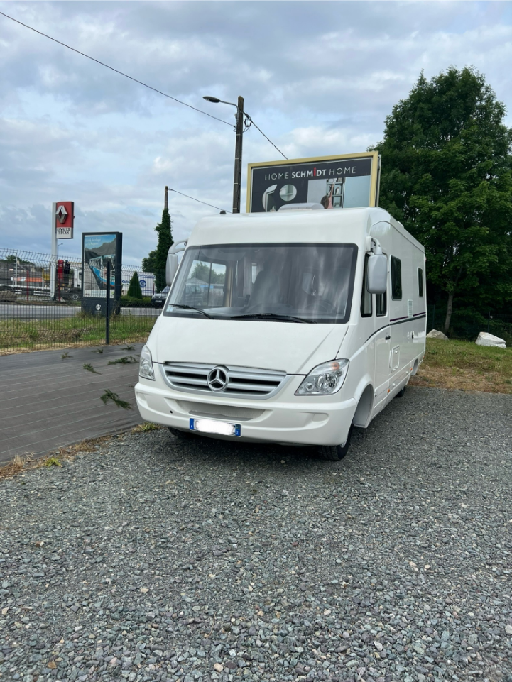 Mayenne Carrosserie Carrossier Peintre Mayenne Vehicules De Loisirs