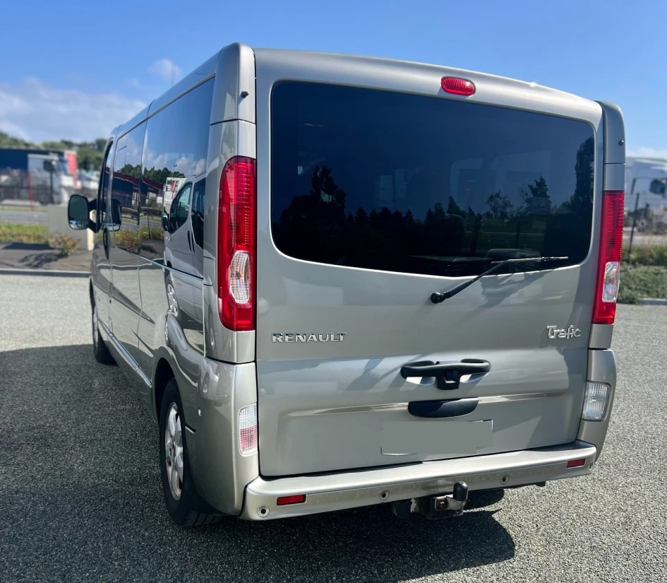 Mayenne Carrosserie Carrossier Peintre Mayenne Minibus 4 1